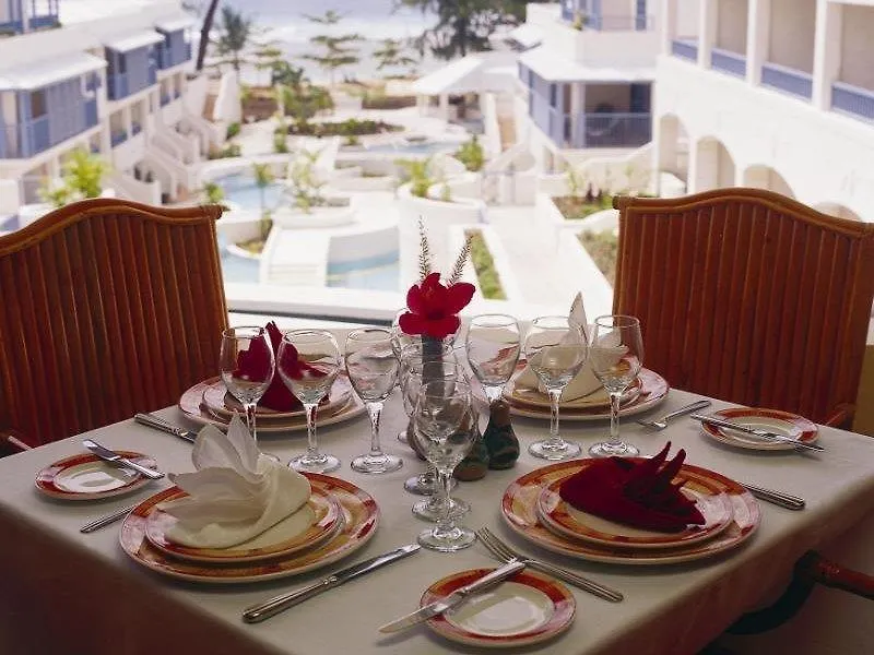 فندق Savannah Beach بريدج تاون